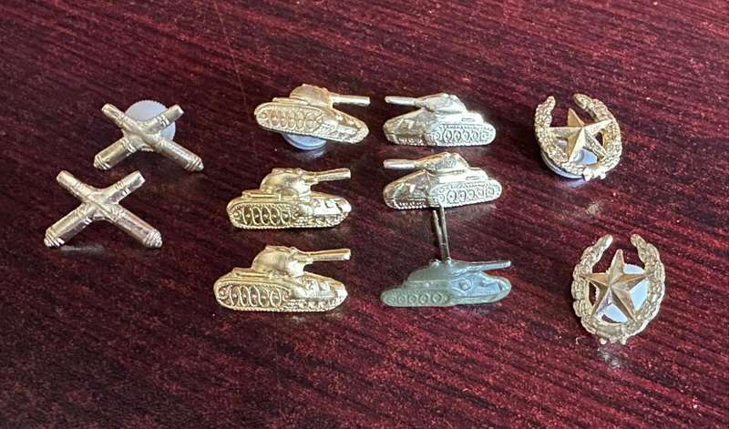 GERMAN ARMY COLLARS FOR ARMOUR,ARTILLERY AND INF.