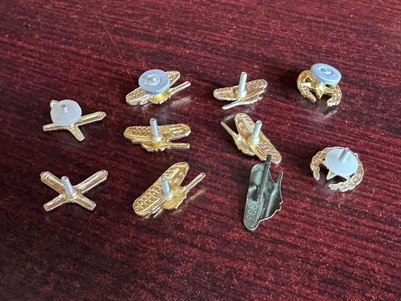 GERMAN ARMY COLLARS FOR ARMOUR,ARTILLERY AND INF.