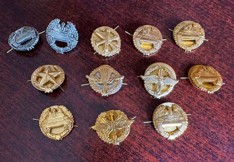 GERMAN BUNDESWEHR COLLAR'S LOT OF 12 SOLD TOGETHER