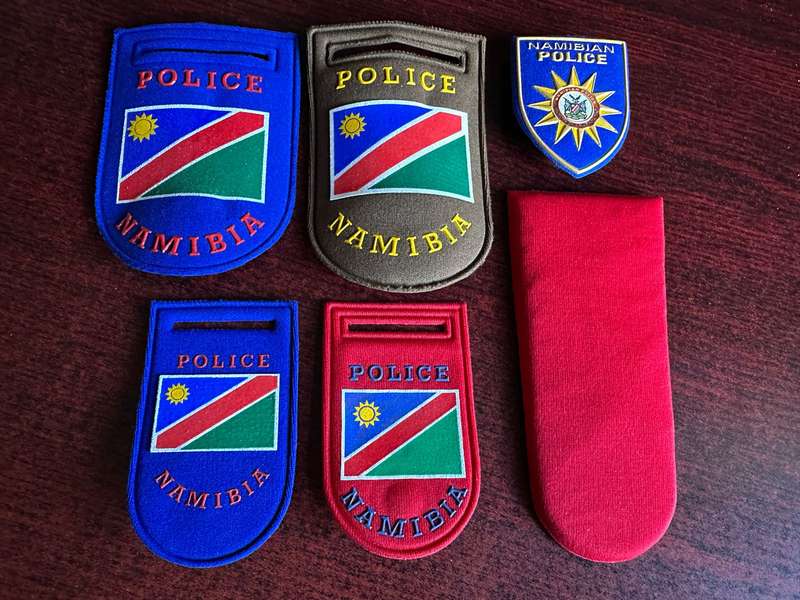 NAMIBIA POLICE FLASHES RANK BOARDS AND CAP BADGE-PINS INTACT