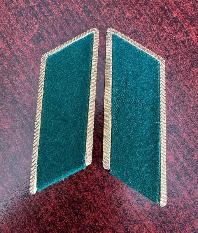 SOVIET ARMY COLLAR TABS FOR BORDER GUARDS