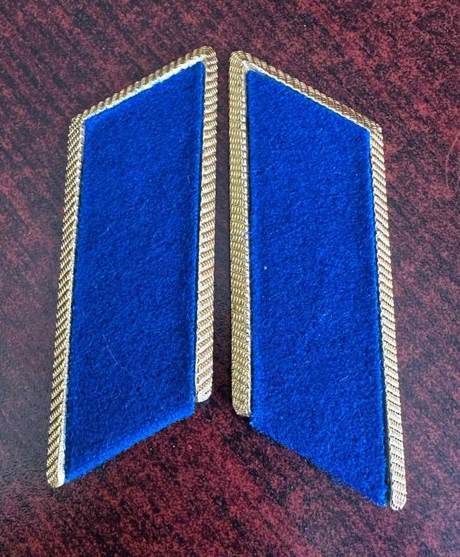 SOVIET ARMY COLLAR TABS FOR SOVIET AIRBORNE FORCES