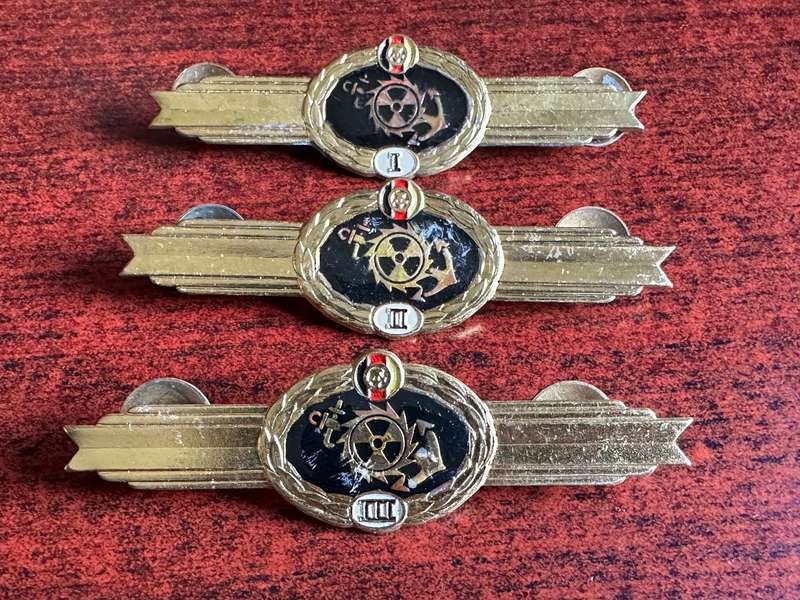 EAST GERMAN CLASSIFICATION BADGE FOR PIONEER ABC TROOPS-3 CLASSES SOLD TOGETHER-WORN 1958-1990