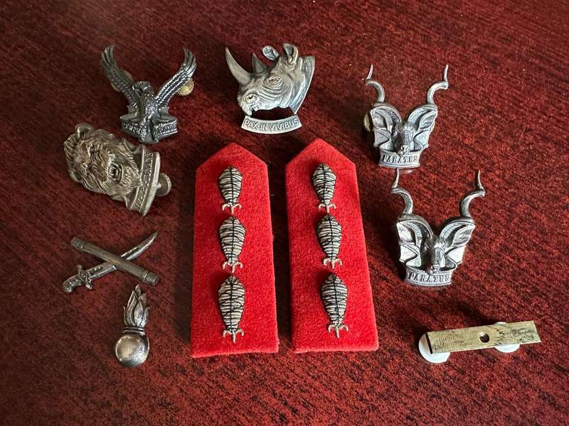 SWA MIXED LOT OF BADGES-THE BAR IS STERLING SILVER