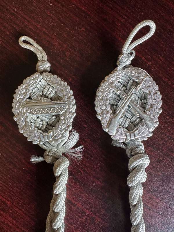GERMAN BUNDESWEHR, LANYARDS