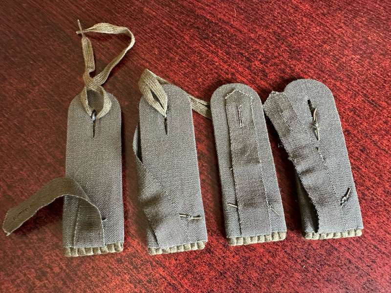 EAST GERMAN OFFICERS RANK BOARDS FOR FIELD DRESS (CAMOUFLAGE)