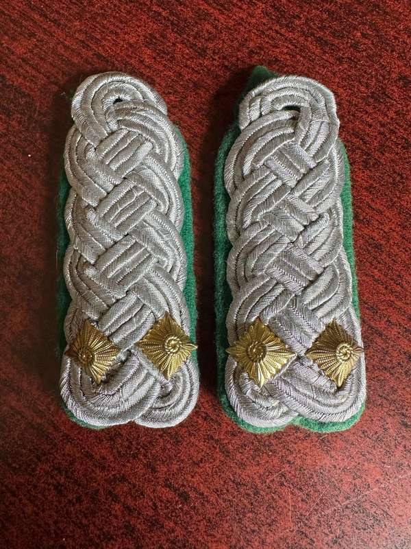 EAST GERMAN RANK BOARDS FOR LT. COL. OF THE BORDER TROOPS