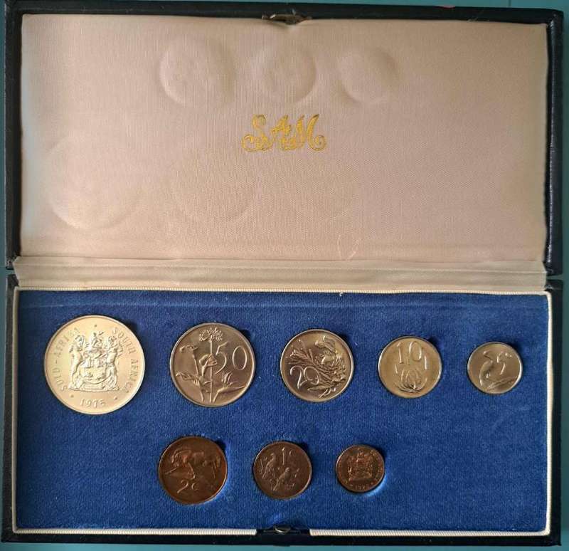 *** 1975 - SA SHORT PROOFSET WITH SILVER R1 ***