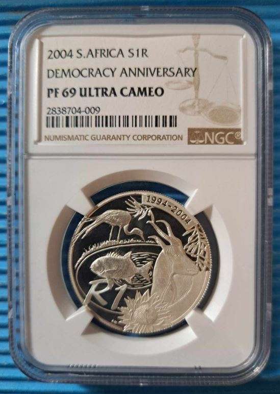 *** 2004 - SA SILVER R1 - DEMOCRACY - NGC PF69 ULTRA CAMEO ***