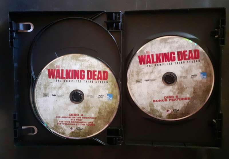 Walking Dead - The Complete Third Season (5 DVD Set)