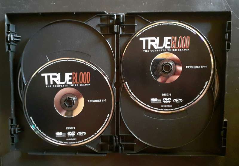 True Blood - The Complete Third Season (6 DVD Set)