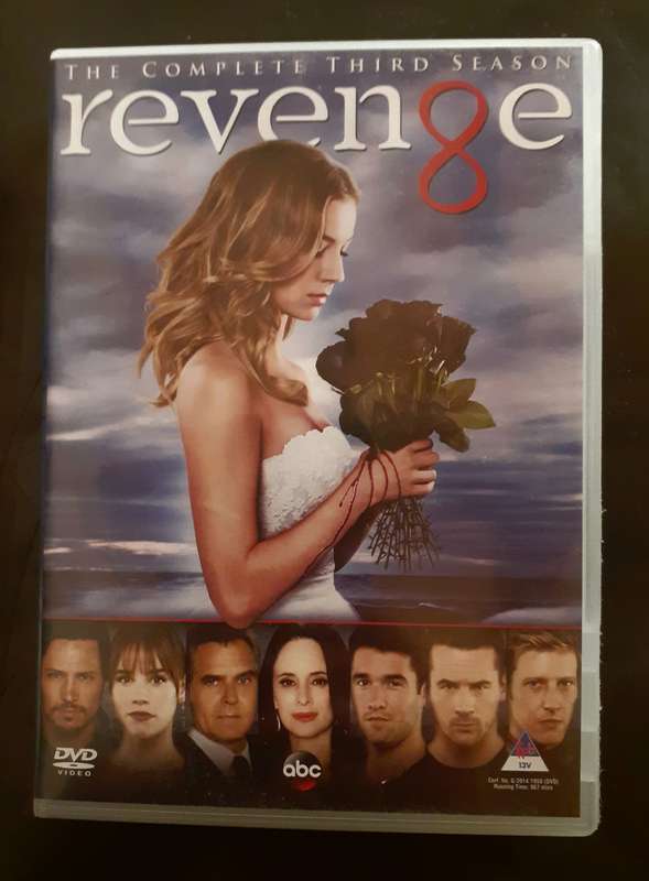 Revenge - The Complete Third Season (6 DVD Set)
