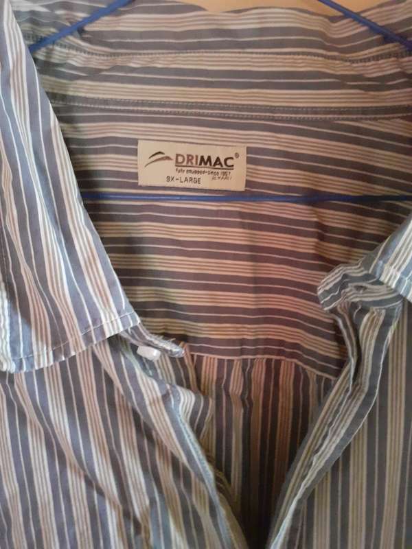 Drimac Men Short Sleeve Regular Fit Shirt Size 9 XL