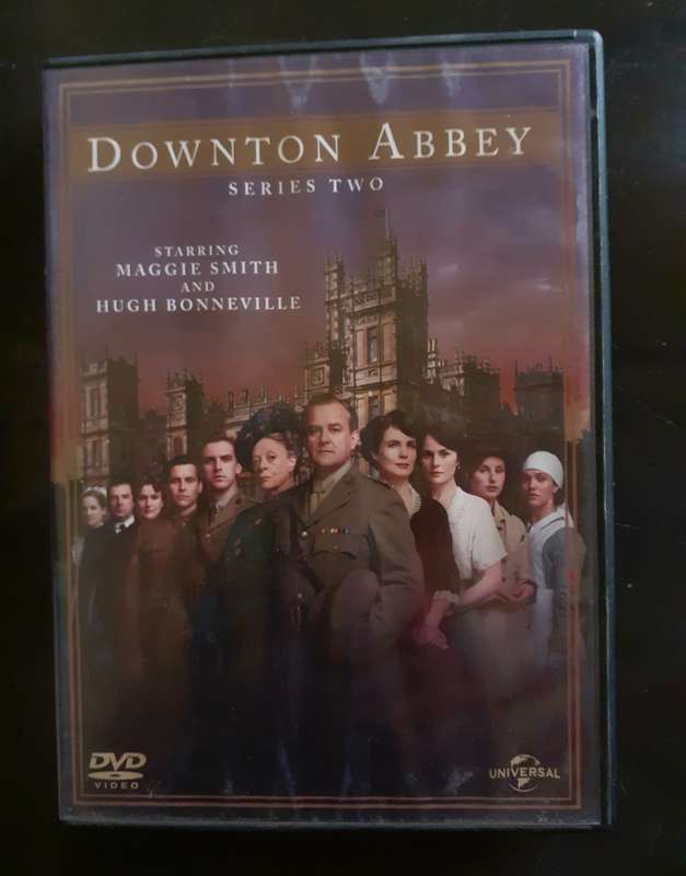 Downton Abbey Season 2 (4 DVD Set)
