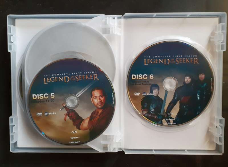 Legend of The Seeker - The Complete First Season (6 DVD Set)