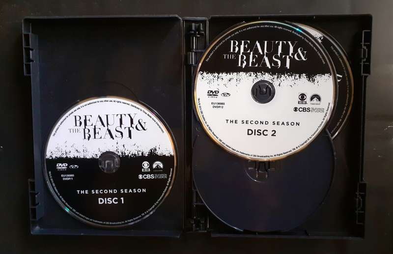 Beauty & The Beast - The Second Season (6 DVD Set)