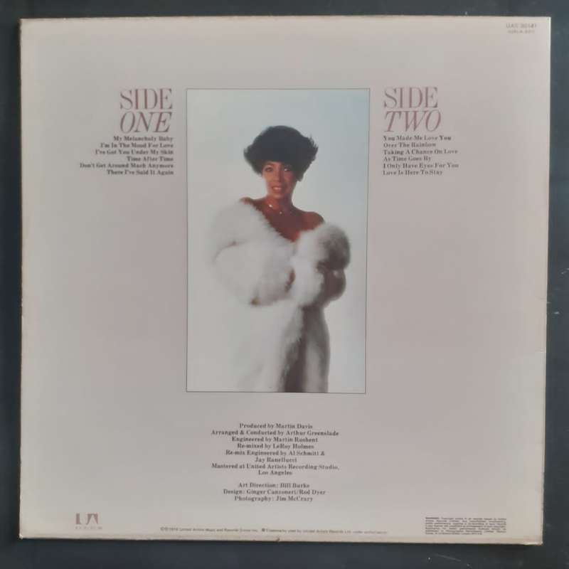 Shirley Bassey - Yesterdays LP Vinyl Record