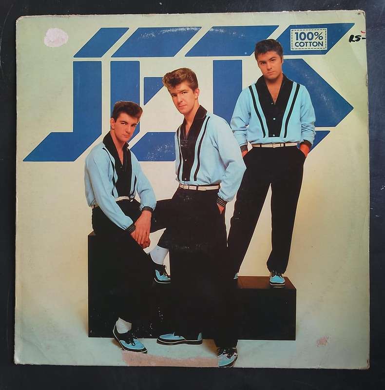 Jets - 100% Cotton LP Vinyl Record - UK Pressing