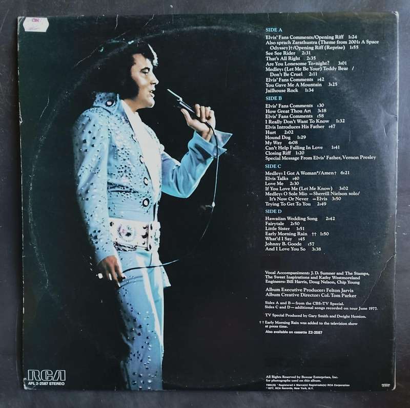 Elvis Presley - Elvis In Concert Double LP Vinyl Record Set