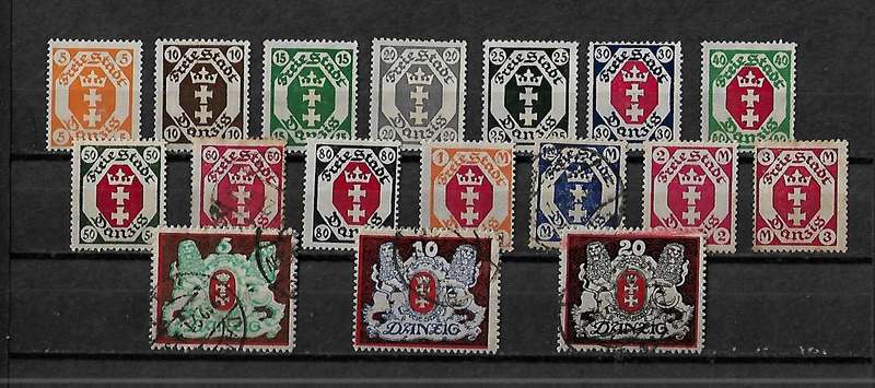 Danzig (Germany) - 1922 Full Set of 17 Stamps MH & VFU