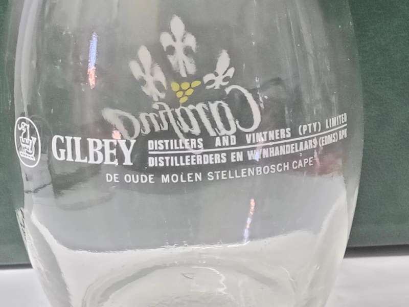 CARAFINO GLASS CLEAR BOTTLE BY GiLBEY