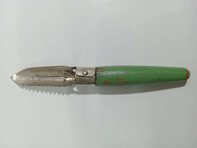 Vintage peeler
