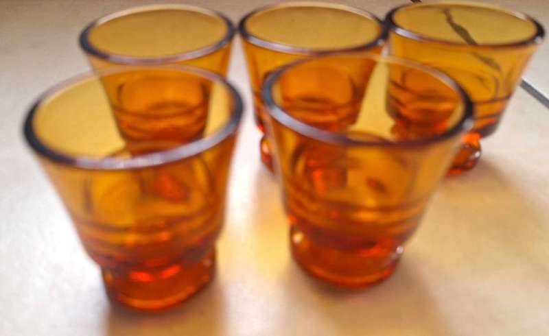 Small vintage Glasses 5pce