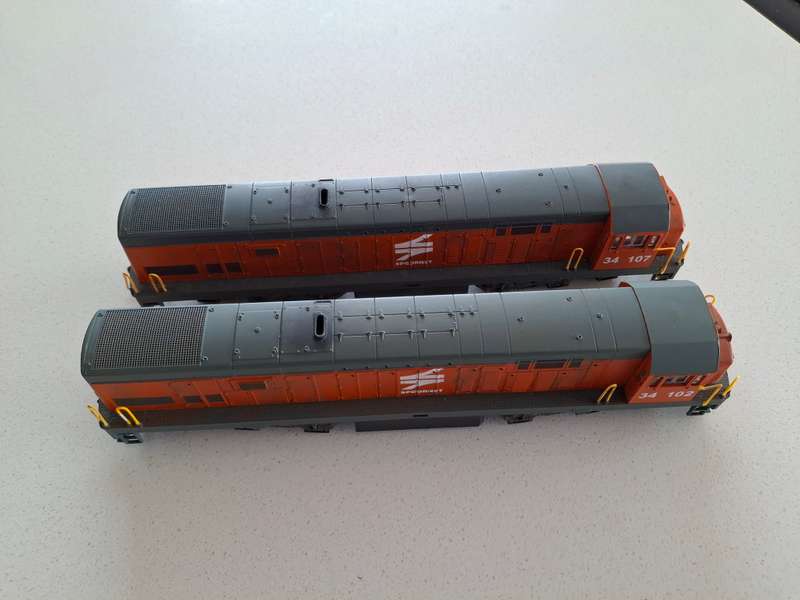 Frateschi  SAR Diesel Loco and dummy with Loksound Decoder
