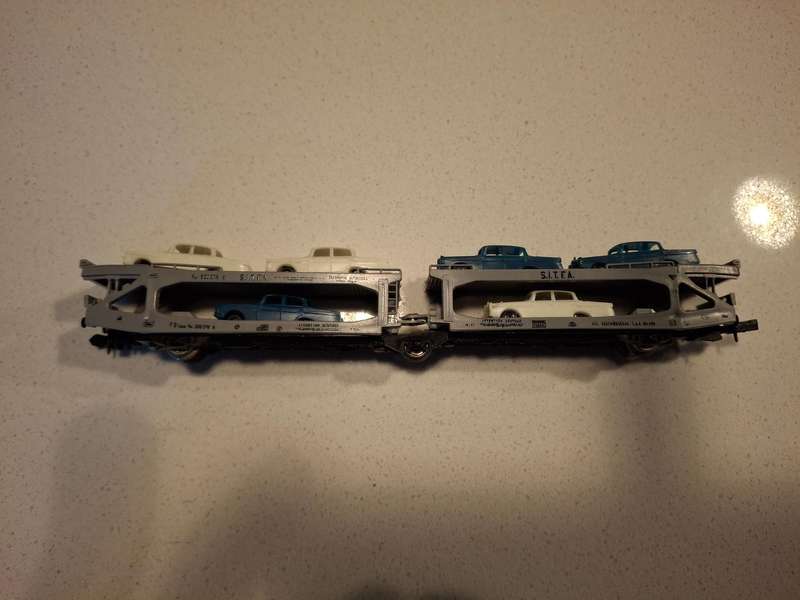Lima Car carrier   N gauge
