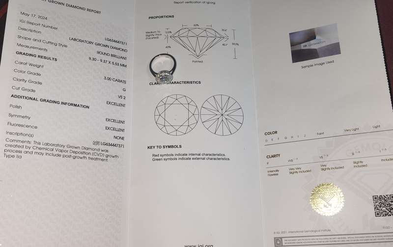 3CT DIAMOND RING  (IGI Certified Diamond)