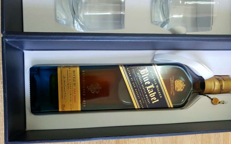 Johnnie Walker Blue Label Whisky Gift Set