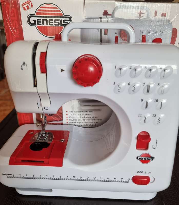 Genesis Easy Sew Multi-Function (for parts or repair)