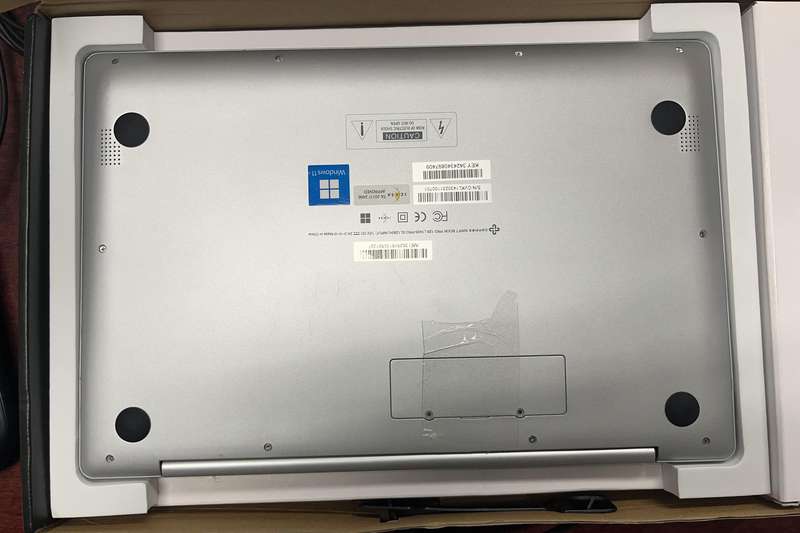 Connex - (4 GB/128 GB SSD/Windows 11 Home) L1430-PRO- (Parts or Repairs-Blank Screen)