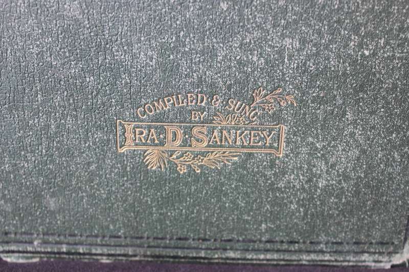 SACRET SONGS AND SOLOS. 750 Pieces. Compiled and sung by Ira D. Sankey.