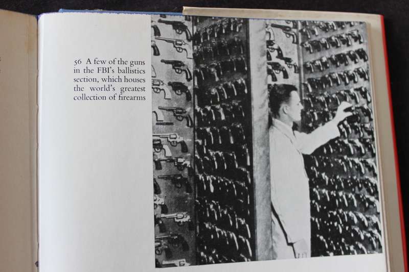 THE MARKS OF CAIN. Jürgen Thorwald. (Detection of crime from fingerprint and bullet)