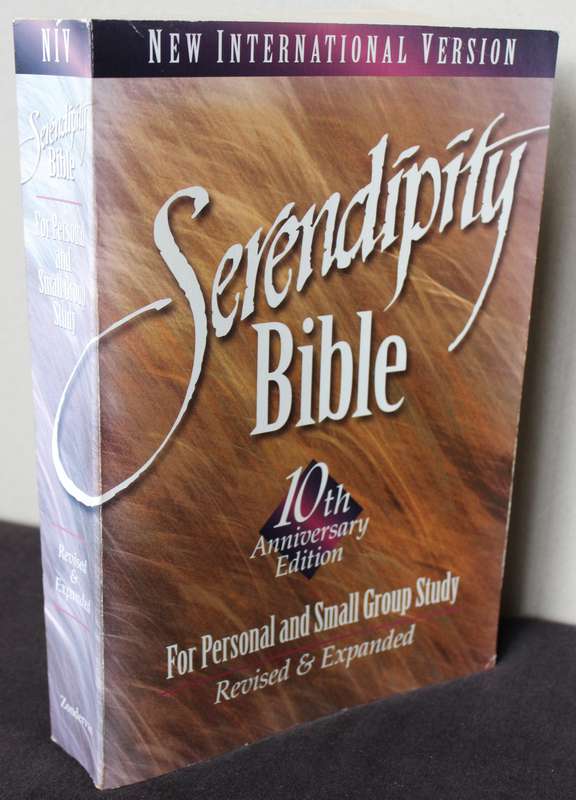 SERENDIPITY BIBLE. 10TH ANNIVERSARY EDITION. For Personal and Small Group study.