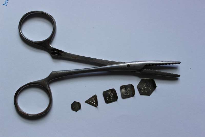 VINTAGE Travelling Apothecary / Jeweller's Beam SCALE with Weights.