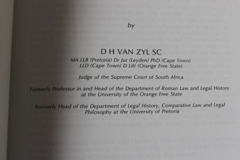 JUSTICE AND EQUITY IN GREEK AND ROMAN LEGAL THOUGHT.  D.H. van Zyl.