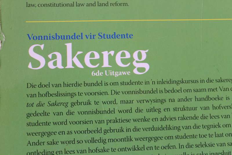CASEBOOK FOR STUDENTS. Law of Property 6th Edition. Vonnisbundel vir Studente. Sakereg. AJ vd Walt.