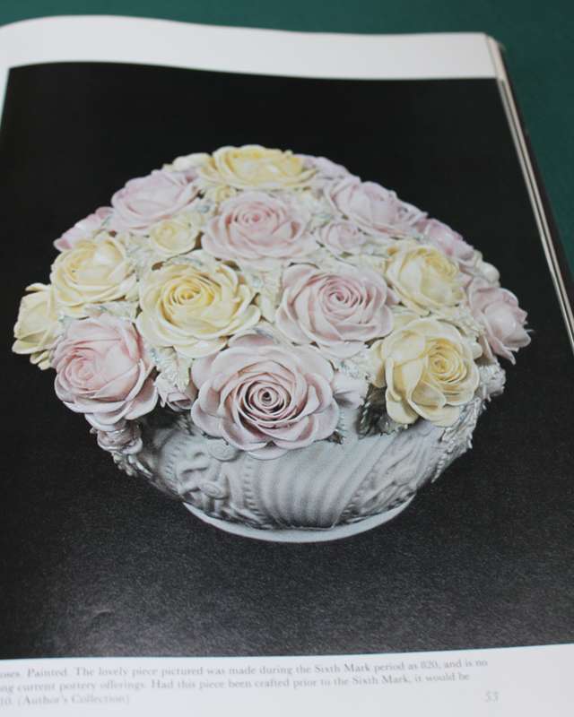 BELLEEK. The Complete Collector's Guide & Illustrated Reference. Richard K. Degenhardt.