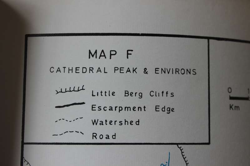 A FIELD GUIDE TO THE NATAL DRAKENSBERG. (A wildlife handbook) Pat Irwen.