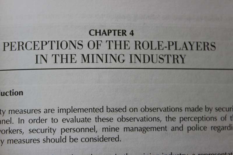 THE THEFT OF PRECIOUS METALS FROM SOUTH AFRICAN MINES AND REFINERIES. Ben Coetzee and Riana Horn.