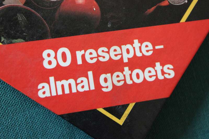 HUISGENOOT POTJIEKOS. Marlene Hammann. (80 Resepte)