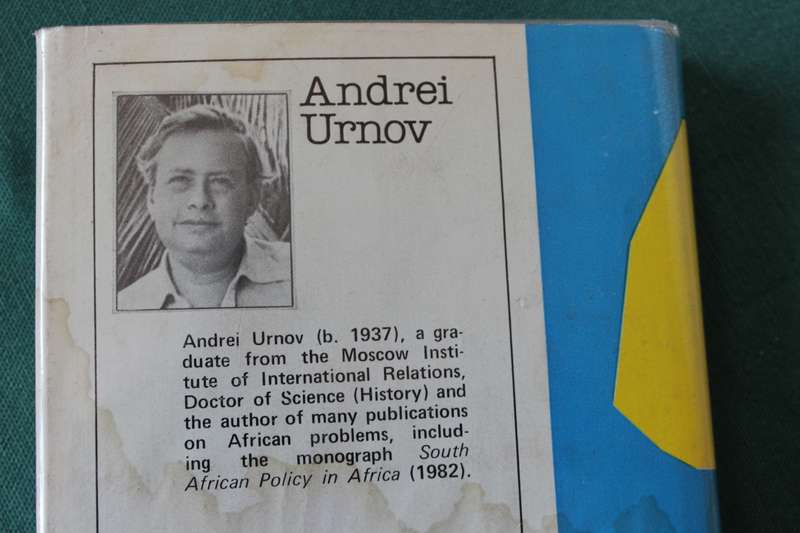 SOUTH AFRICA AGAINST AFRICA. Andrei Urnov. (1988 Russian Viewpoint)