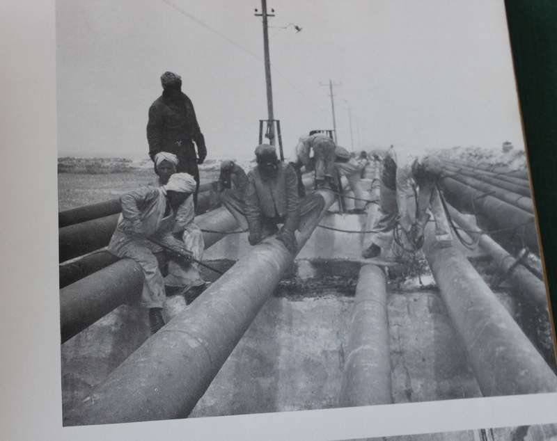 BECHTEL IN ARAB LANDS. A 15th-year review of engineering and construction projects. Richard Finnie.