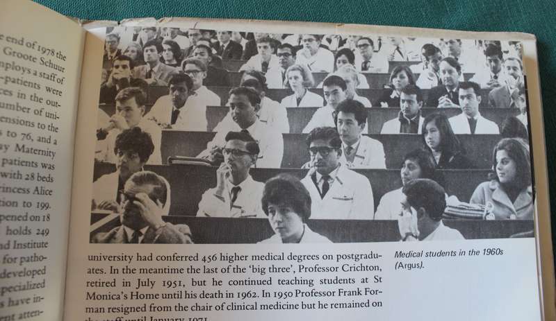 UCT AT 150. REFLECTIONS. Edited by Alan Lennox-Short & David Welsh.
