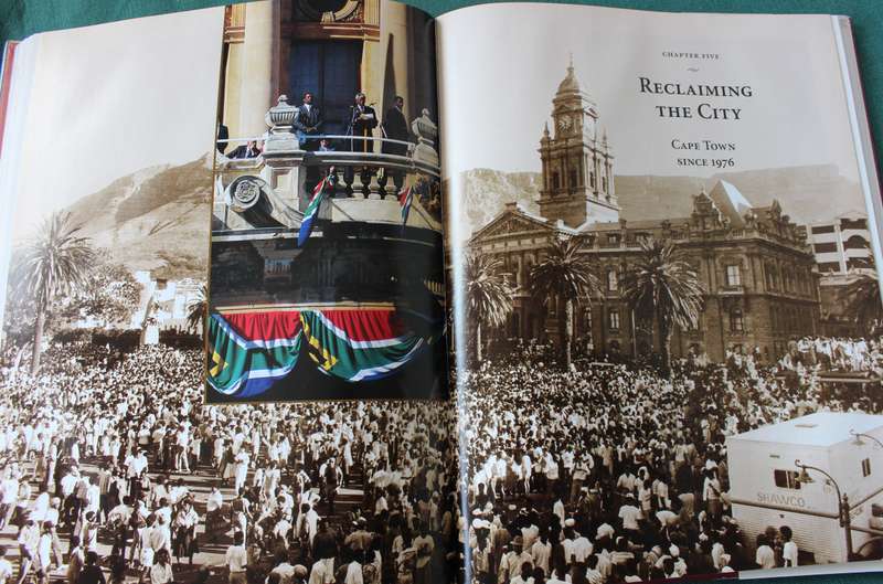 CAPE TOWN IN THE TWENTIETH CENTURY. Vivian Bickford-Smith/Elizabeth van Heyningen/Nigel Worden.