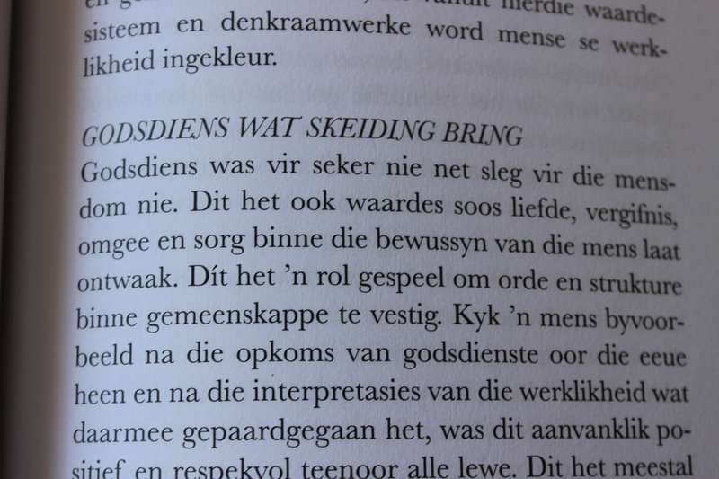 GOD SE OË IS BLOU deur Abel Pienaar.