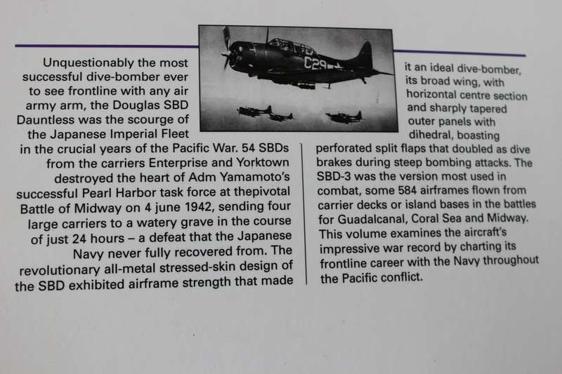 SDB DAUNTLESS UNITS OF World War 2. Aircraft of the Aces: Men & Legends 33. Osprey Aviation.