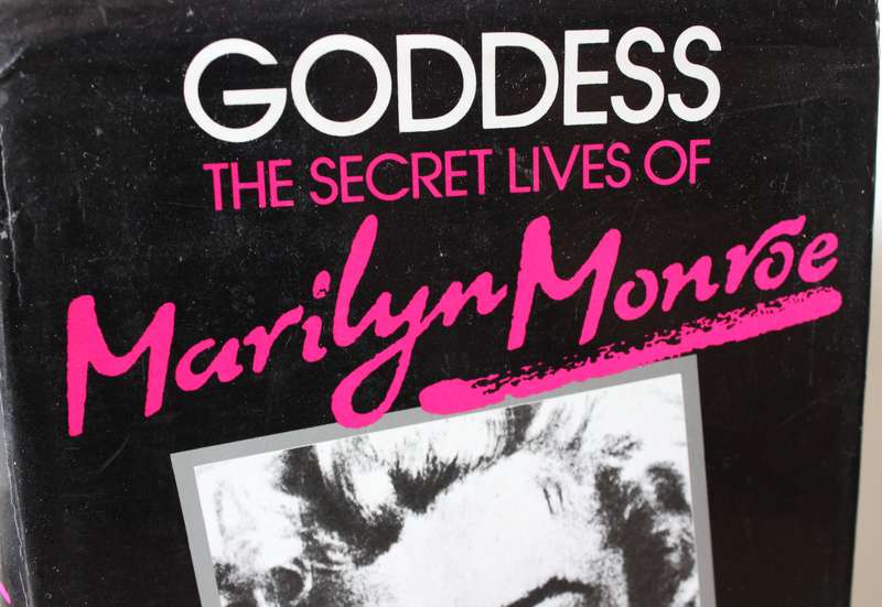 GODDESS. The secret lives of Marilyn Monroe by Anthony Summers.